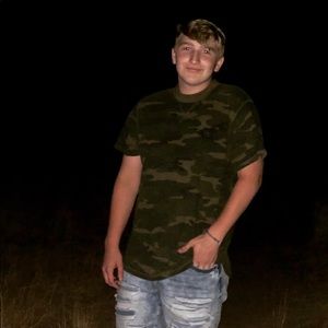 Meet your Posher, Skyler